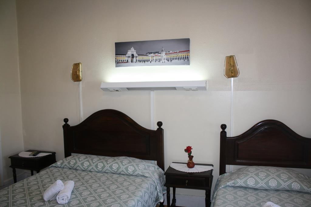 Pensao Residencial Estrela Do Mondego Hotel Lisbon Bilik gambar