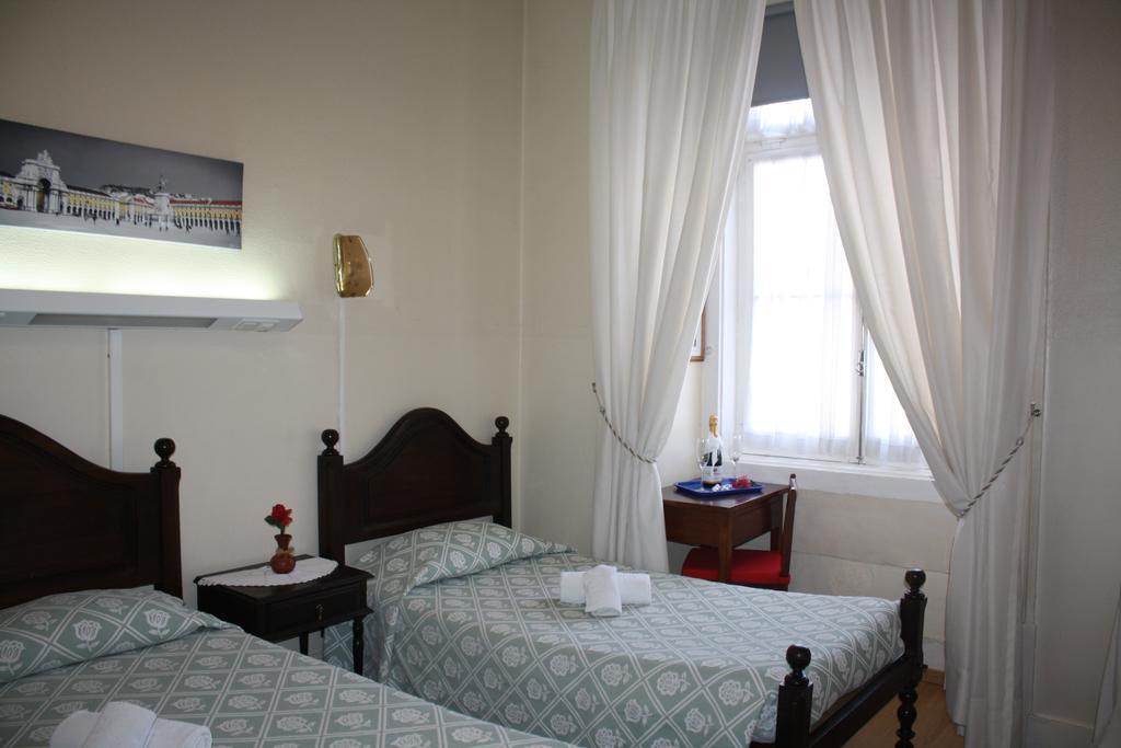Pensao Residencial Estrela Do Mondego Hotel Lisbon Bilik gambar