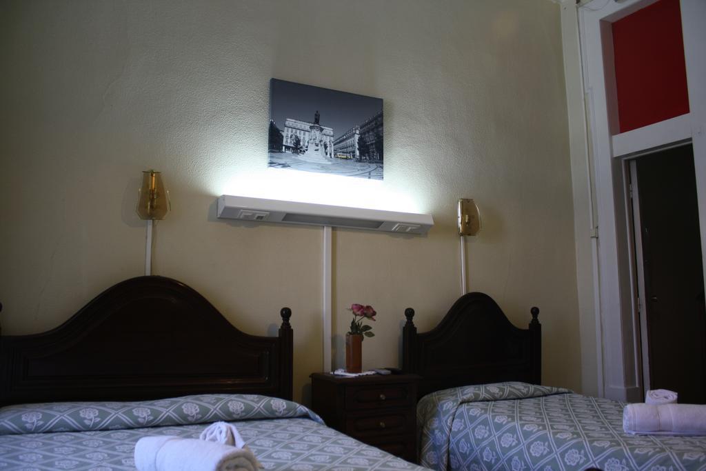 Pensao Residencial Estrela Do Mondego Hotel Lisbon Bilik gambar