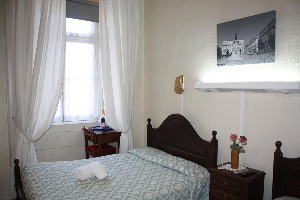 Pensao Residencial Estrela Do Mondego Hotel Lisbon Bilik gambar