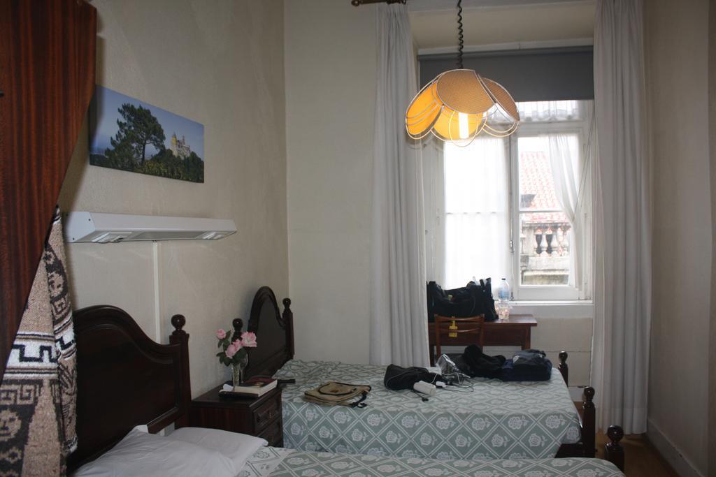 Pensao Residencial Estrela Do Mondego Hotel Lisbon Bilik gambar
